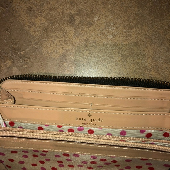 Wallet - Picture 6 of 6